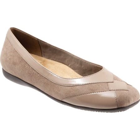 Trotters Womens Sharp Ballet Flat Trotters Womens Sharp Ballet Flat